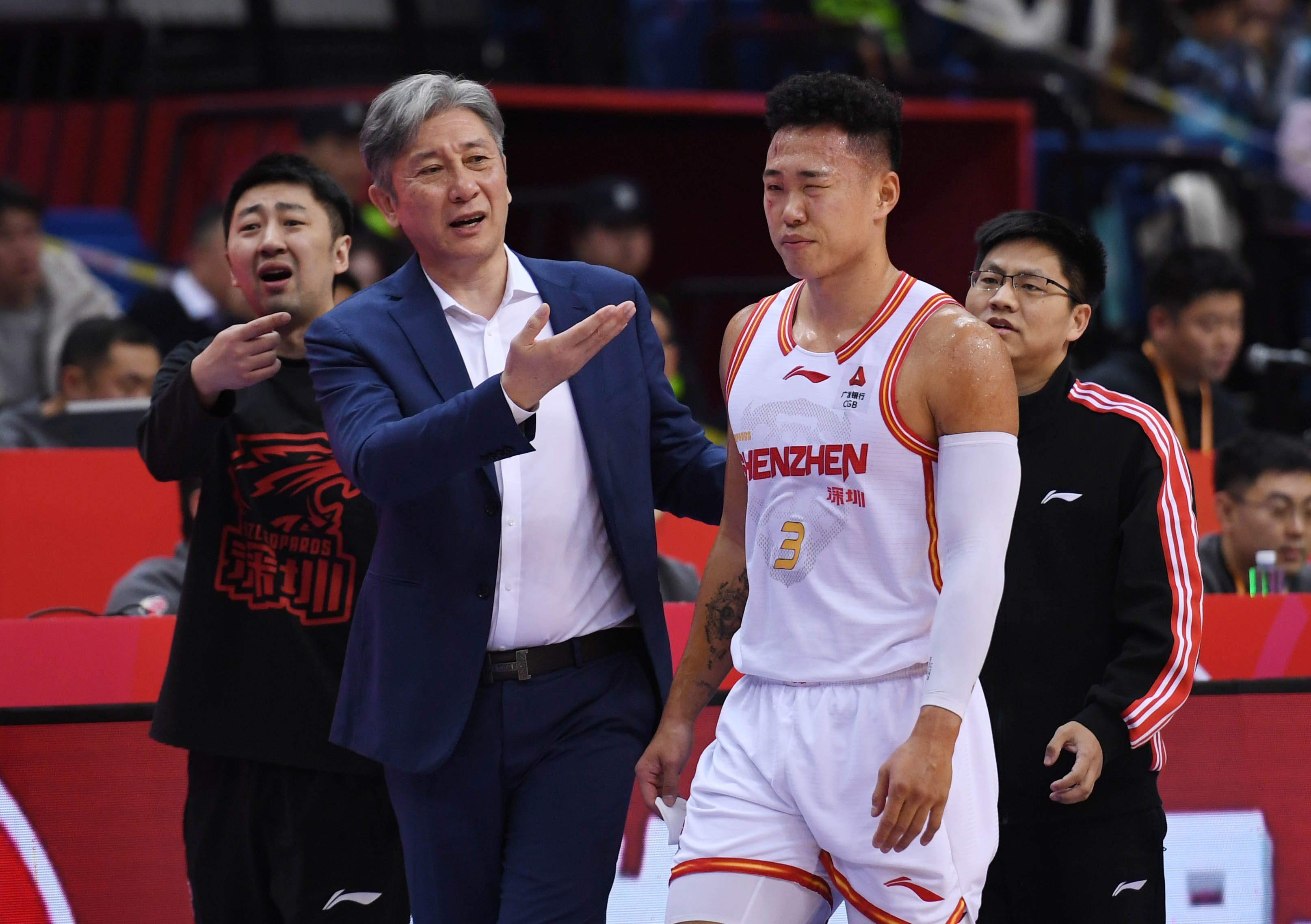 九游APP-刚刚！迈阿密热火围绕NBA常规赛遗憾出局今夜波特兰开拓者备战中超，山东男篮围绕CBA季后赛临场应变