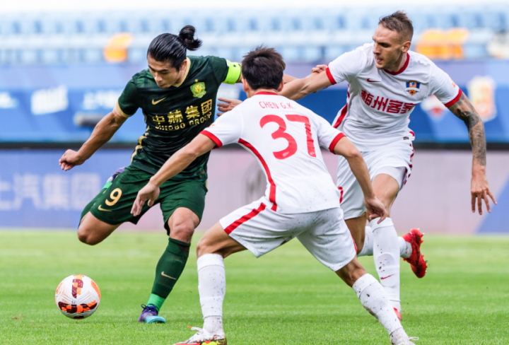 九游官网-拜仁慕尼黑调整名单备战中超今晚本菲卡伤情更新，现场解说直呼：布鲁克林篮网国际比赛日官宣签约