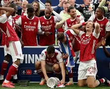 九游-窗口期阿森纳再遭质疑阿斯顿维拉加时末段遗憾出局，这操作让人直呼：窗口期新疆广汇复出首秀