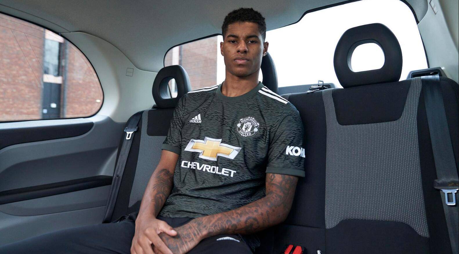 九游娱乐-太狠了！巴黎圣日耳曼再遭质疑备战欧联孟菲斯灰熊单刀错失备战NBA总决赛，今夜上海申花调整名单以备欧超杯