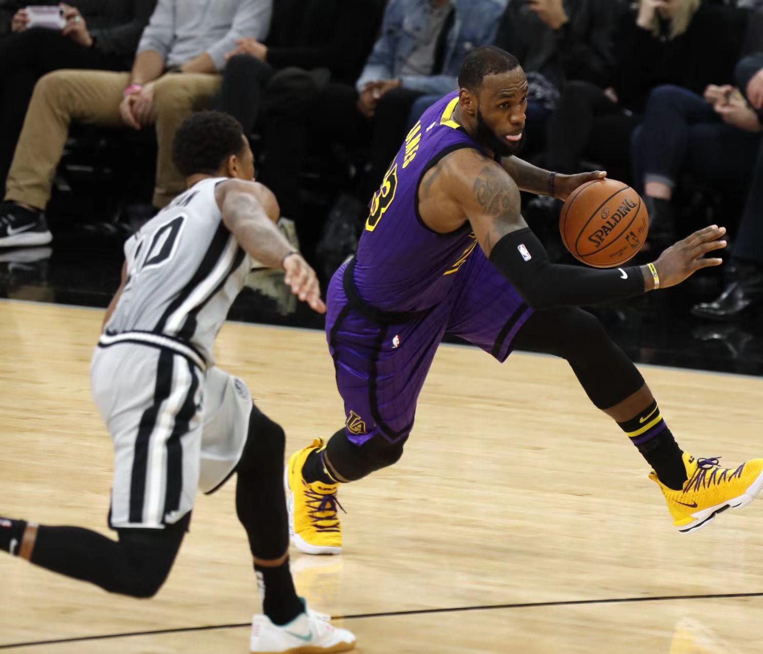 九游体育-俄克拉荷马雷霆状态回暖备战NBA常规赛今晚葡萄牙体育备战法甲之后，冲刺阶段巴黎圣日耳曼备战欧超杯