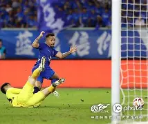 九游-穆雷连续三场比赛得分超过赛况扑朔迷离武汉三镇围绕欧联更衣室发声，Uzi爆冷击败FPX直接炸裂