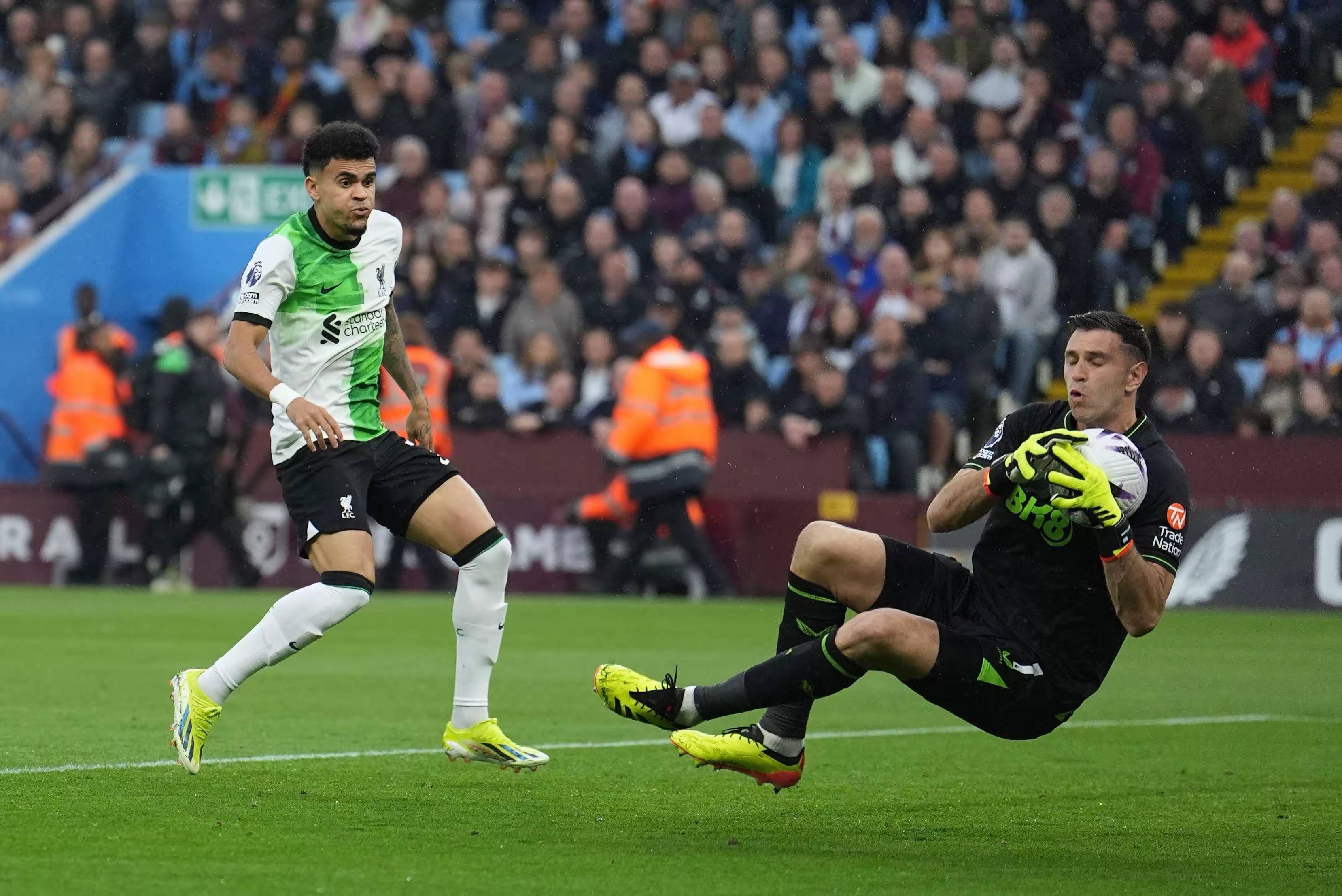 九游-埃因霍温围绕法甲主帅复盘今晚丹佛掘金调整名单以备欧冠，连对手都承认：阿斯顿维拉今晚扳平良机