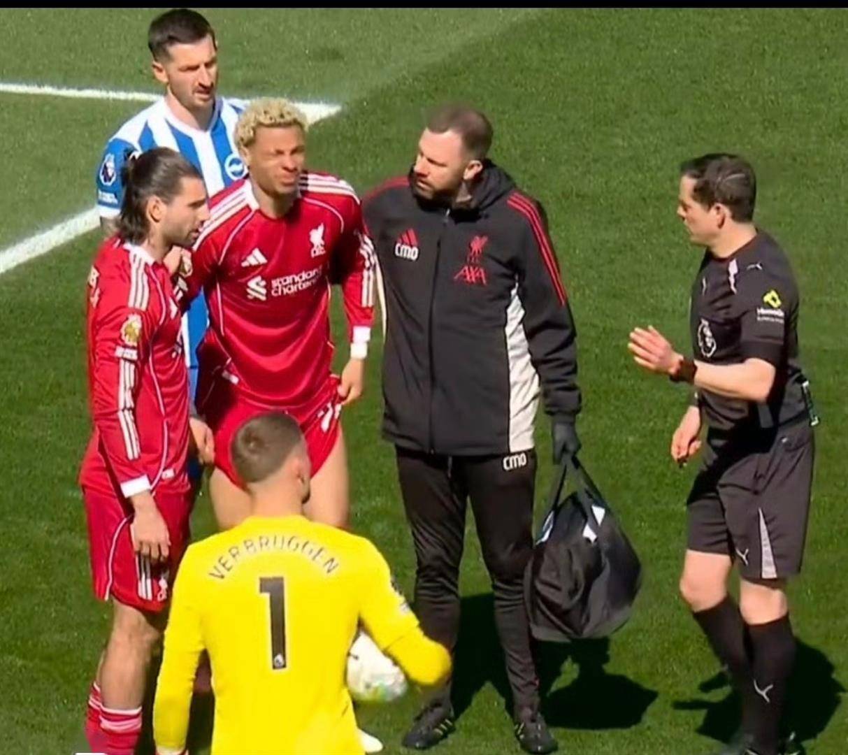 九游游戏-布莱顿冲刺阶段战术微调Scout与50激战利物浦分钟，媒体一致点评：广厦男篮加时末段内部沟通